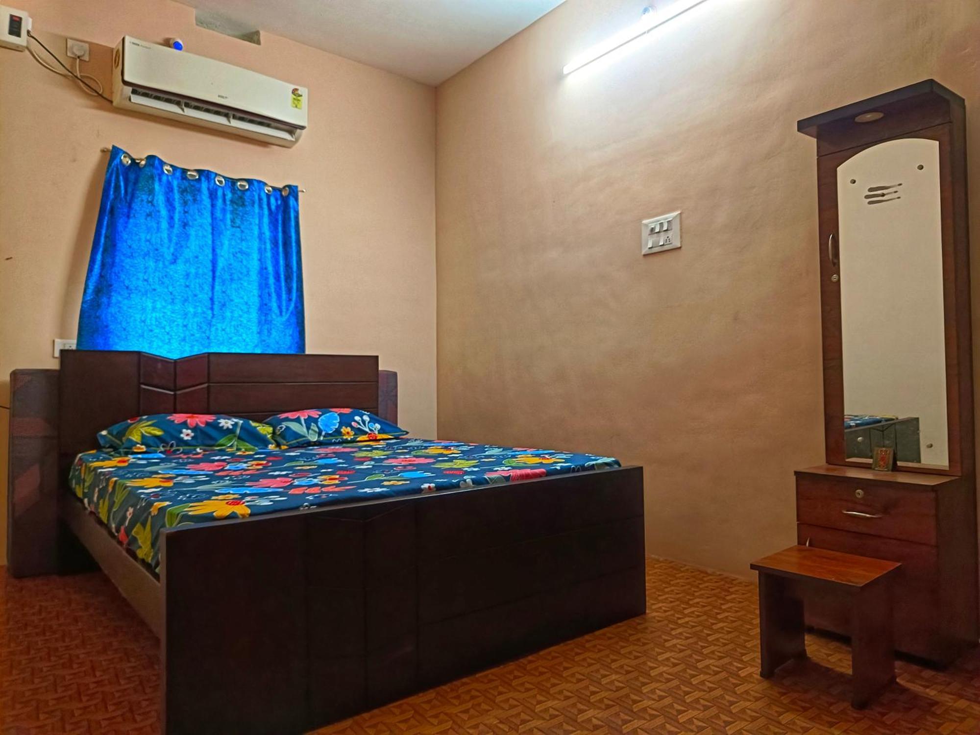 Shivalaya Farmstay Located Amdist Coconut Farm With River Access Near Isha,Adiyogi,Siruvani Alāndurai Esterno foto